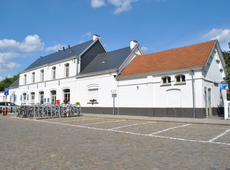 stations Sint-Genesius-Rode